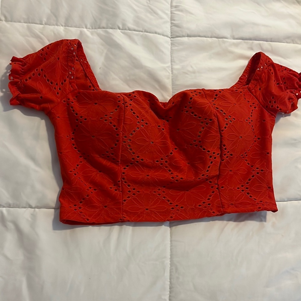 Women small red cropped